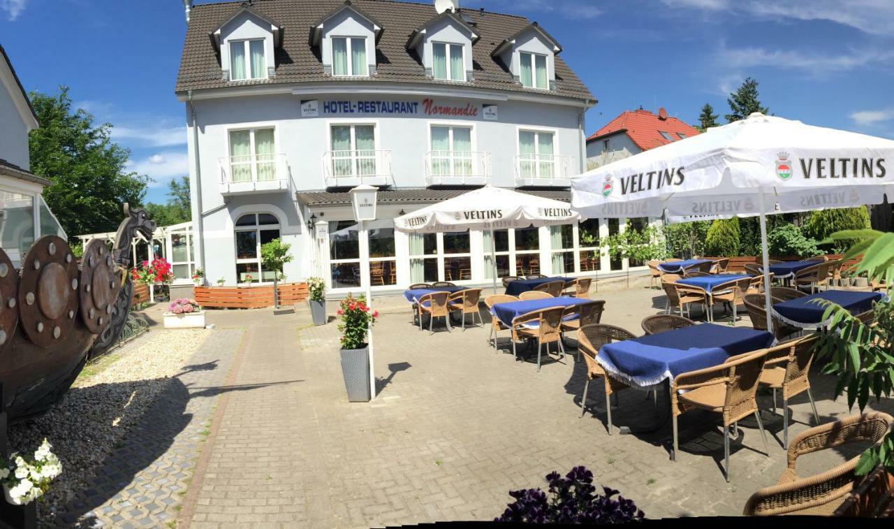 Hotel Restaurant Normandie Schildow Екстериор снимка